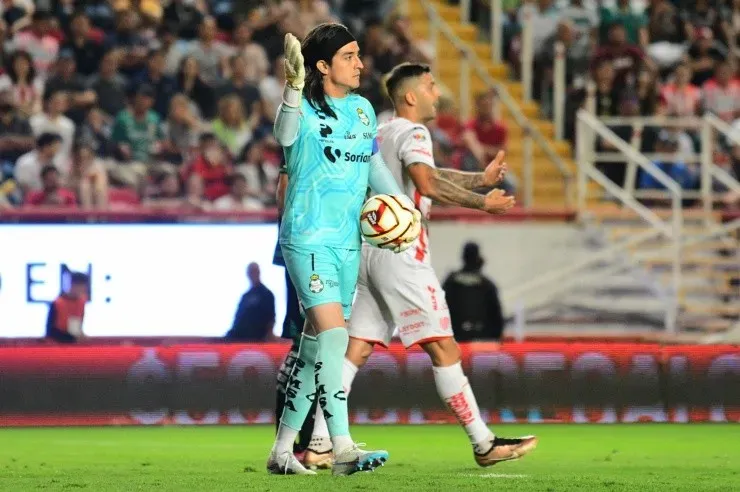 ¿Santos logrará retener a Carlos Acevedo? | Imago 7