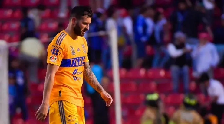 Queretaro, Queretaro, 16 de abril de 2023. Andre-pierre Gignac en lamento, durante el partido de la jornada 15 del torneo Clausura 2023 de la Liga BBVA MX, entre los Gallos Blancos del Queretaro y los Tigres de la UANL, celebrado en el estadio La Corregidora. Foto: Imago7/ Sebastian Laureano Miranda