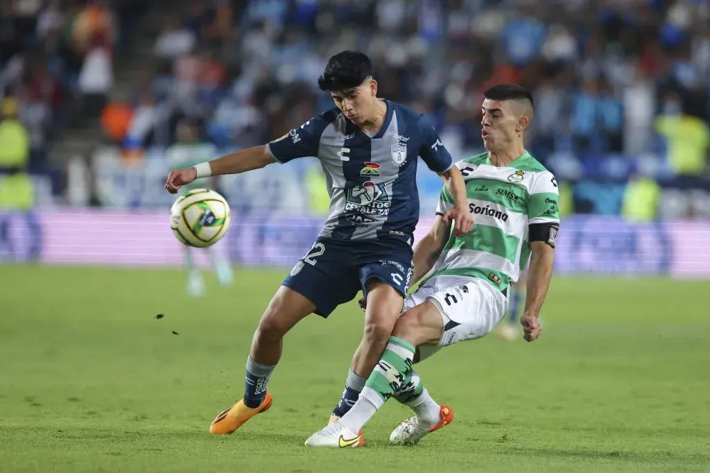 Kevin Álvarez es uno de los jugadores más buscados en la Liga MX (Getty Images)