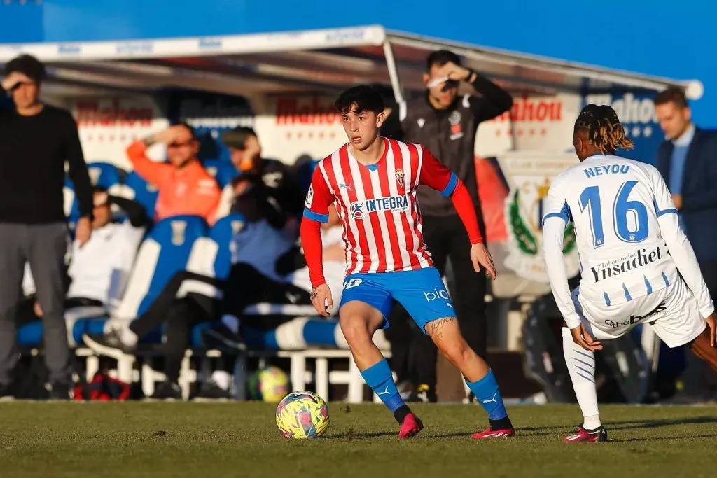 Jordan Carrillo jugó con regularidad en Sporting de Gijón (Imago)