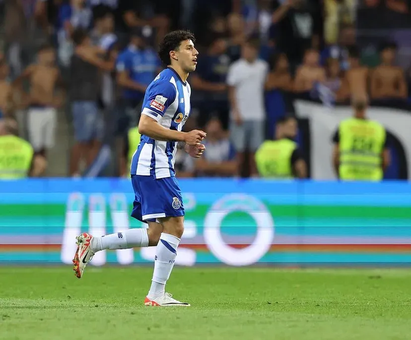 Jorge Sánchez el día de su debut oficial en el Porto (Fuente: Instagram)