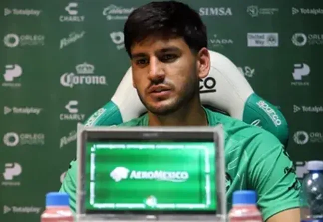 Gómez, el refuerzo que no pudo rendir en Santos Laguna (Rolando Riestra).