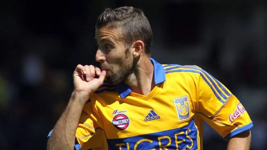 Luis García jugó la temporada 2012/13 con Tigres UANL