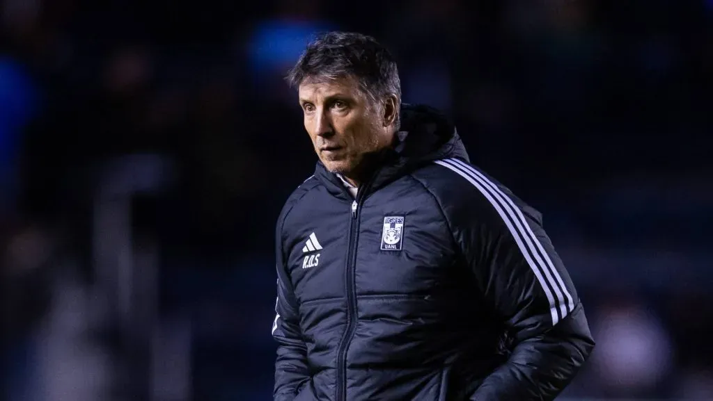 Robert Siboldi se perderá los próximos partidos de Tigres por sanción (IMAGO)