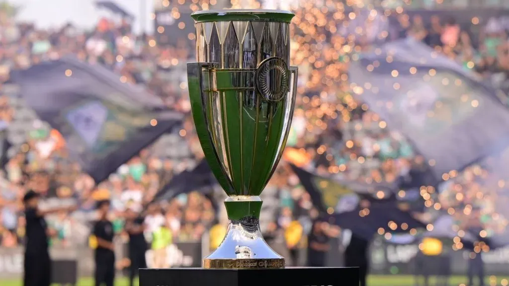 Varios equipos mexicanos siguen en carrera para quedarse con el trofeo (IMAGO)