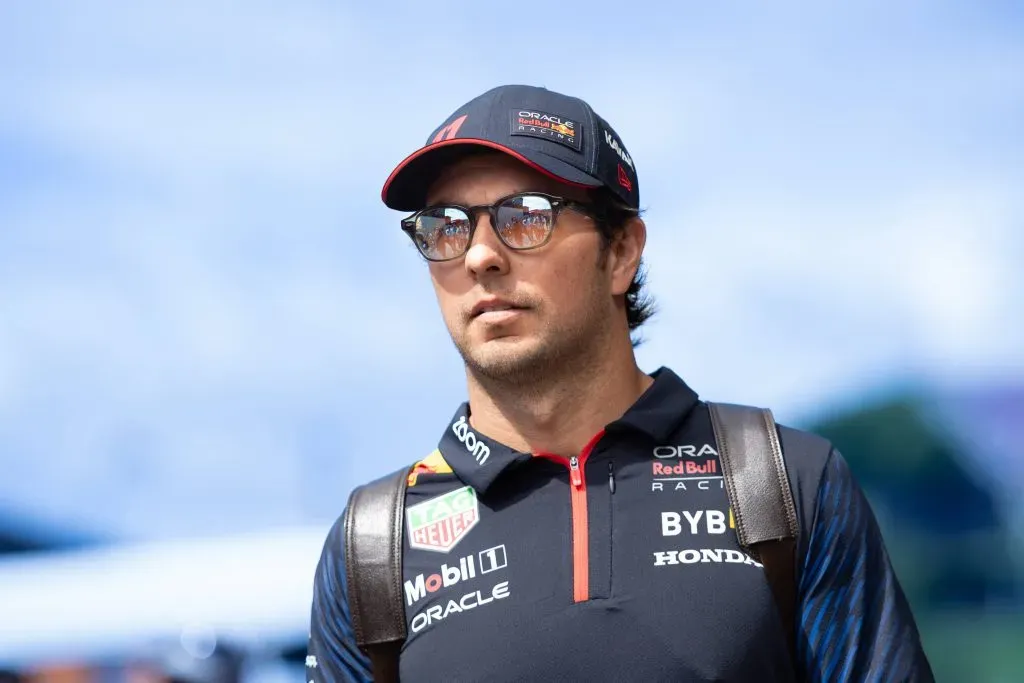 Checo Pérez quiere renovar su contrato con Red Bull en la Fórmula 1 (Imago)