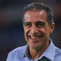 La afición de Toluca muestra su total apoyo a Renato Paiva con gracioso meme