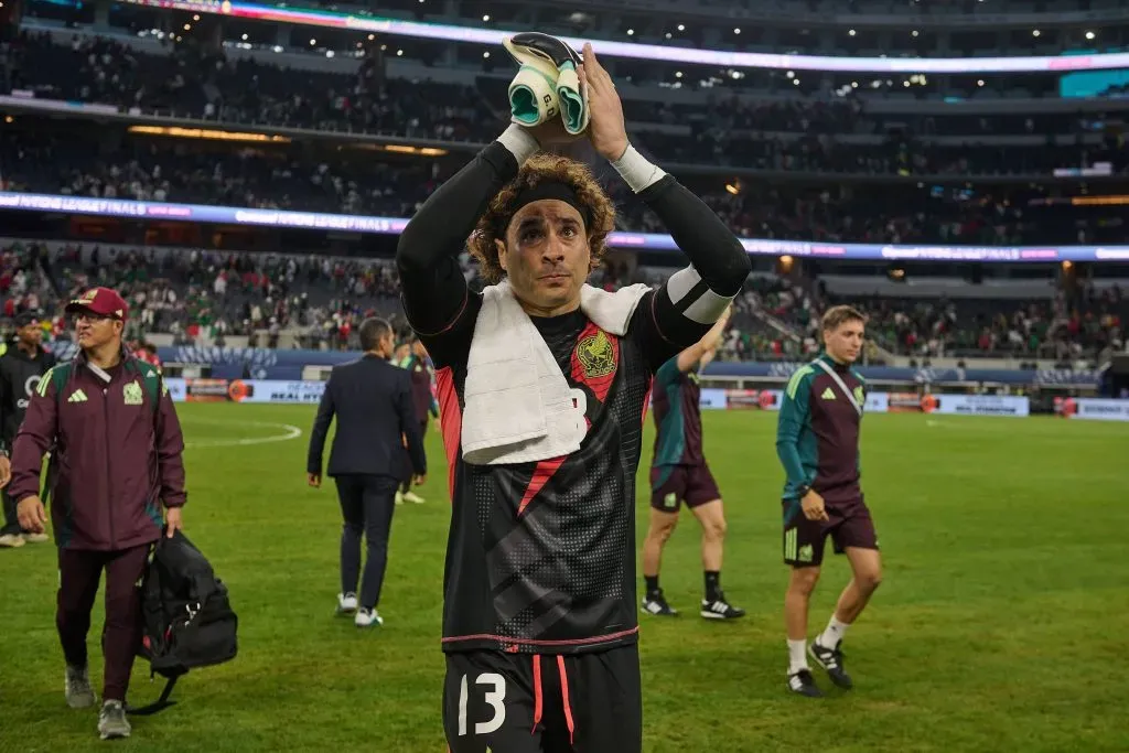 Tiago Volpi elige a Memo Ochoa como portero titular de México