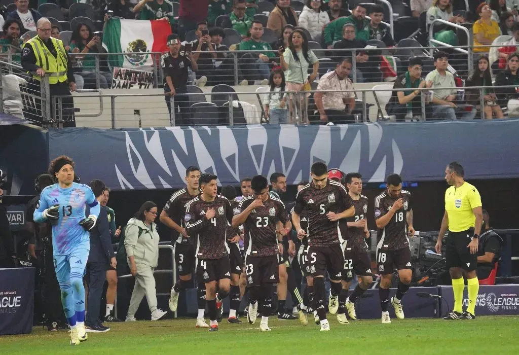 México sube a la decimocuarta posición en el ranking FIFA