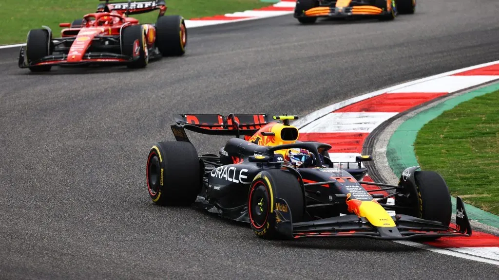 Checo Pérez sumó seis puntos para el campeonato de pilotos