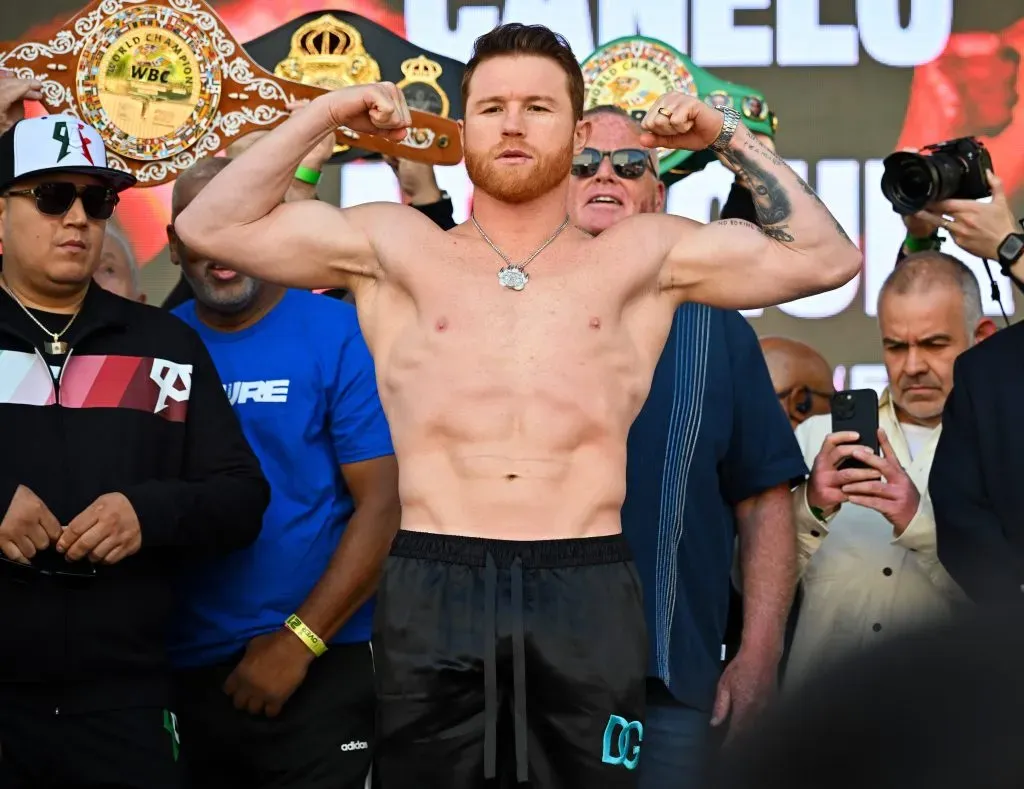 Canelo Álvarez buscará retener todos sus cinturones de la categoría de los supermedianos. (Imago)