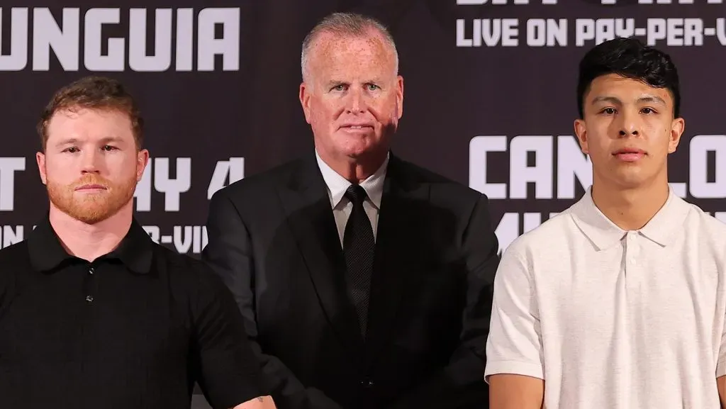 Canelo Álvarez puso en juego sus cinturones frente a Jaime Munguía (Getty)