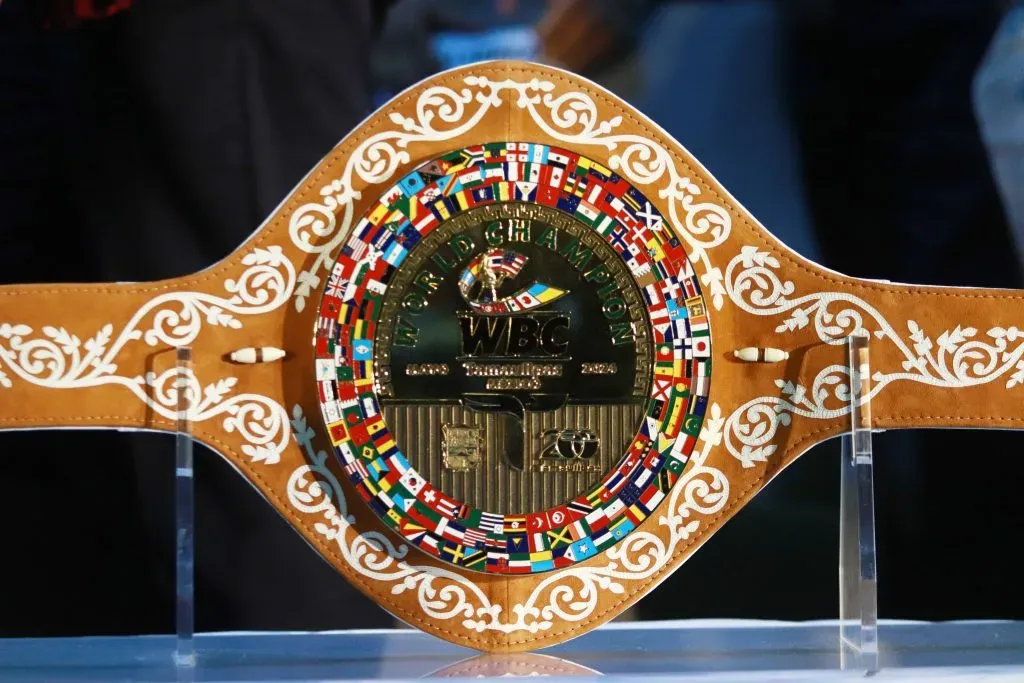 El hermoso cinturón que se llevará Canelo Álvarez o Jaime Munguía (IMAGO)