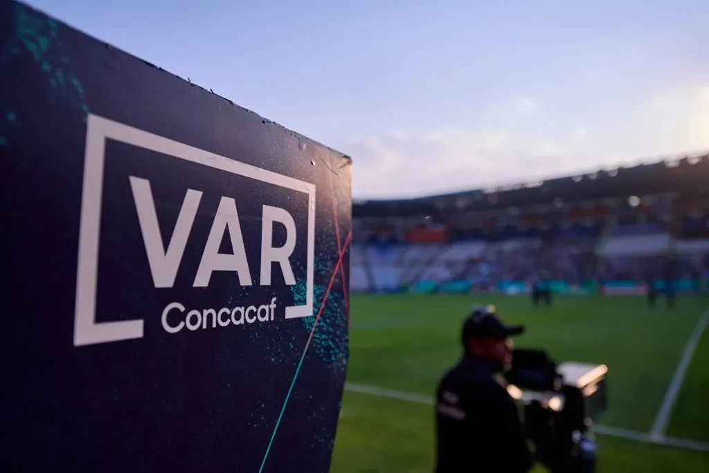 El VAR intervino ocho veces de manera adversa ante Pumas UNAM. (Imago)