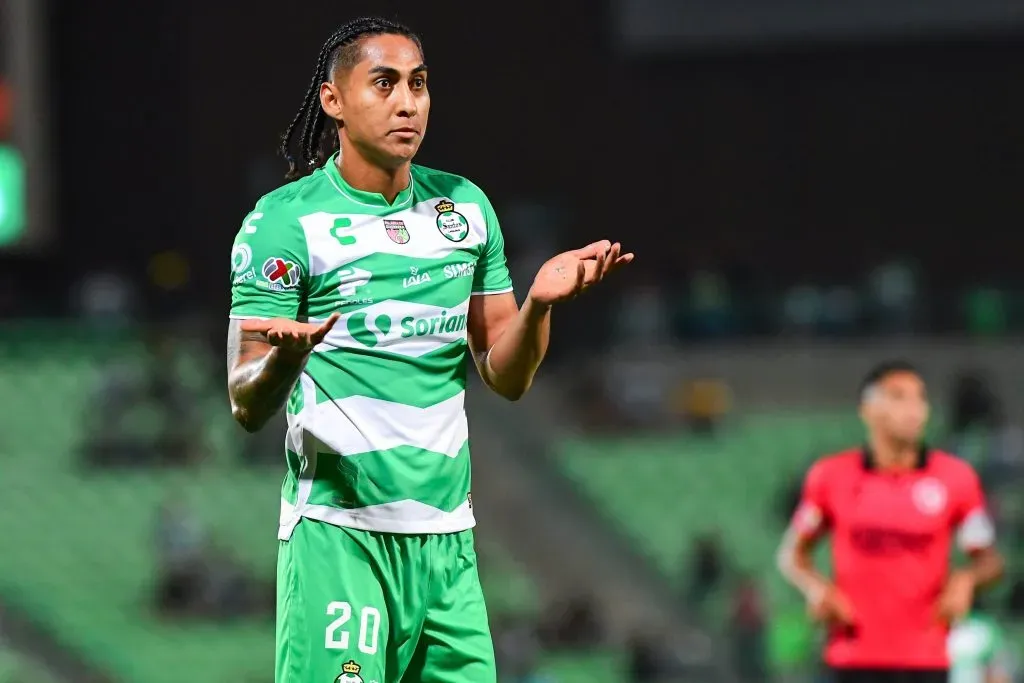 Hugo Rodríguez habló con los medios de comunicación acerca de la pretemporada de Santos Laguna. (Imago)