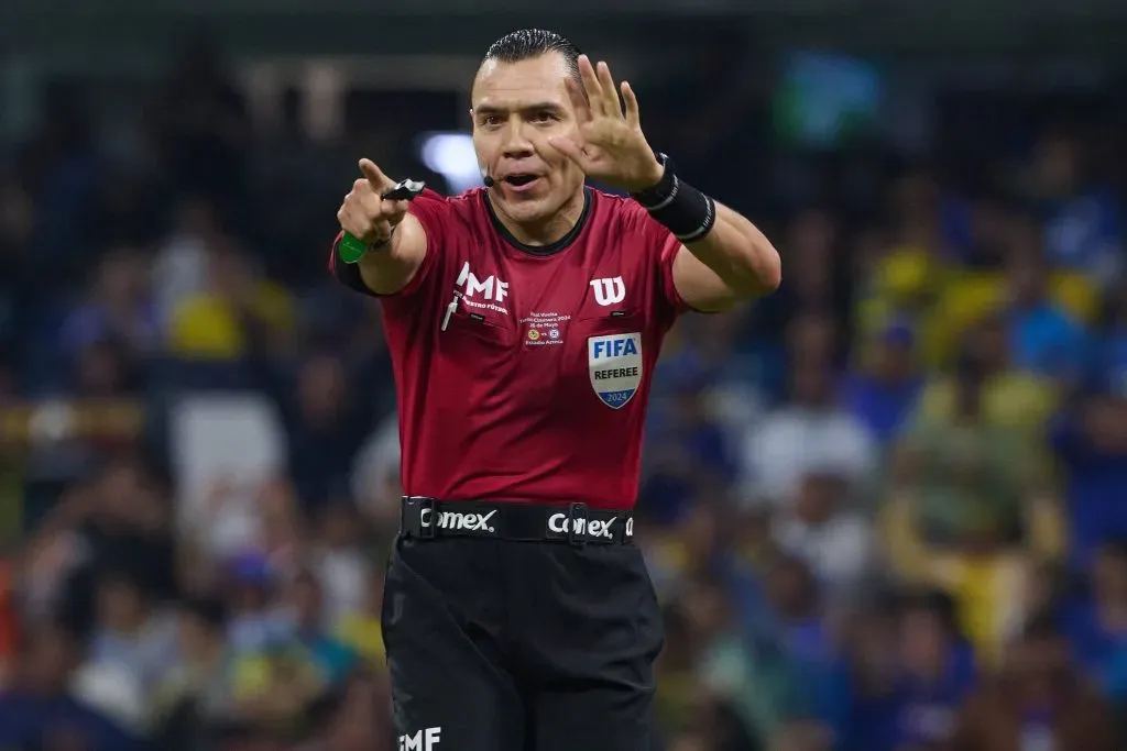 De acuerdo a una fuente cercana al árbitro, Ortiz fue a retirar su camioneta tras dejarla en reparación. (Imago)