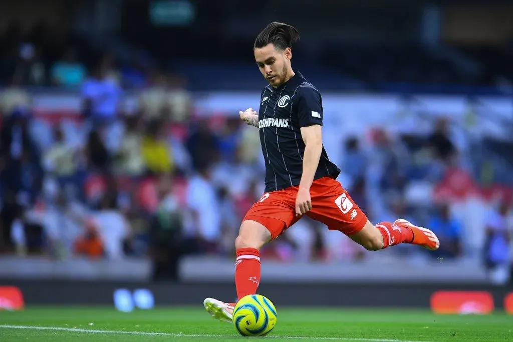 Canelo Angulo podría abandonar Toluca (Imago)