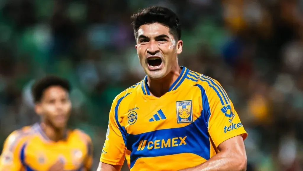 Ibáñez tiene el deseo de vestir la playera de México (IMAGO)