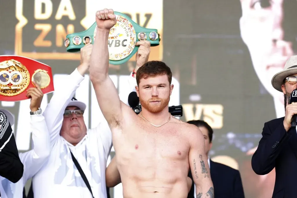 Canelo Álvarez quiere vencer a Edgar Berlanga y a la UFC en una misma noche.