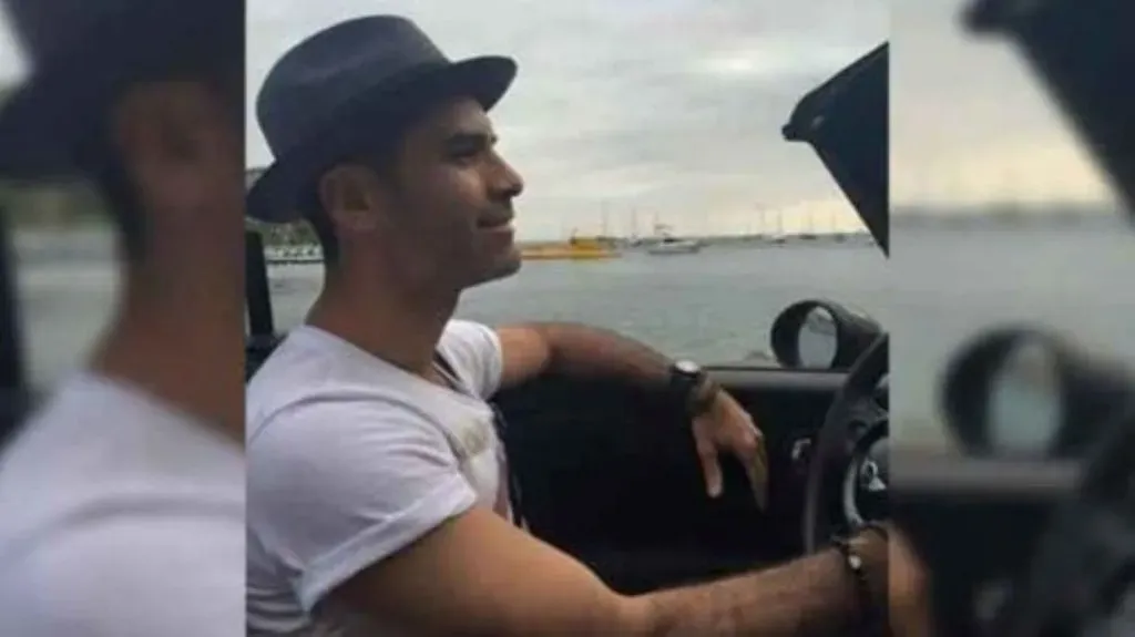 Rafa disfrutando de uno de sus descapotables (Instagram)