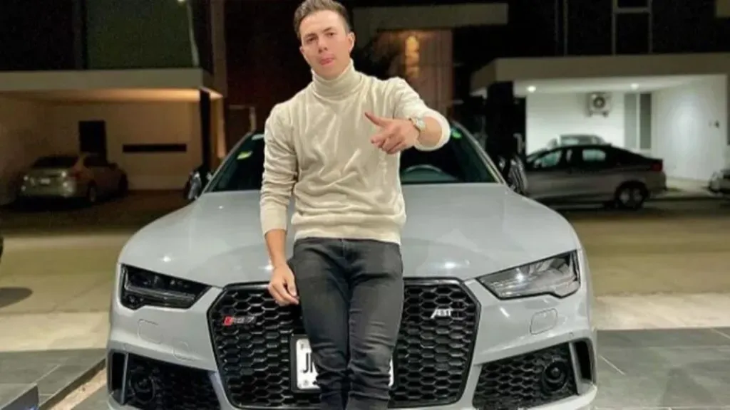 Córdova es un verdadero fanático de los motores (Instagram)