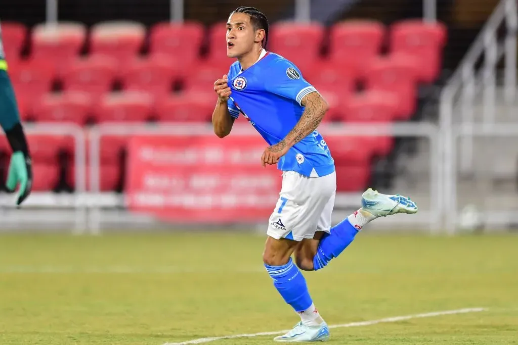 Uriel Antuna firmará un contrato de cuatro años con Tigres UANL. (Imago)