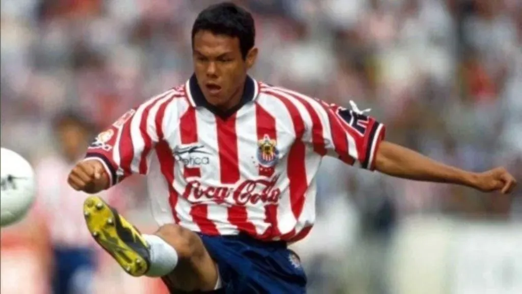 Debutó oficialmente y fue campeón con Guadalajara (Datos Chivas)