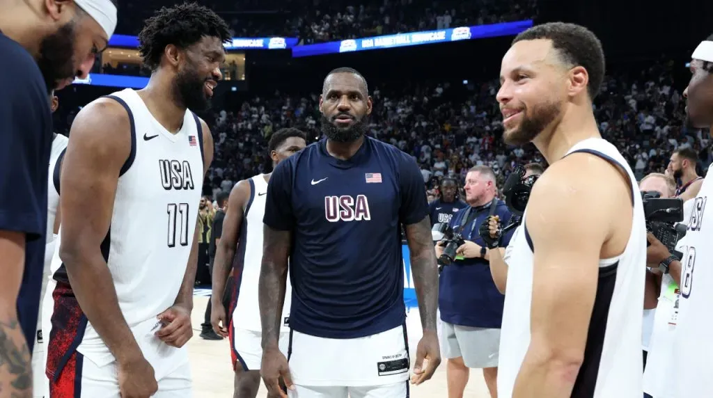 Joel Embiid, LeBron James y Stephen Curry. (Foto: Getty Images)