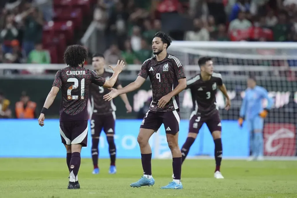 Raúl Jiménez y César Huerta en la Selección Mexicana (Imago7)