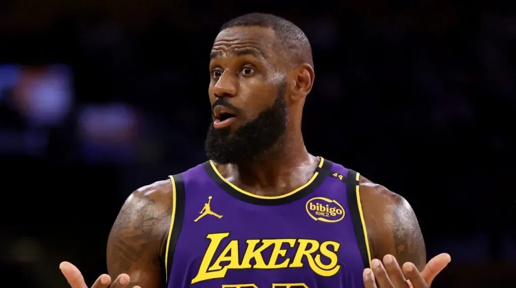 LeBron James, estrella de los Lakers. (Foto: Getty Images)