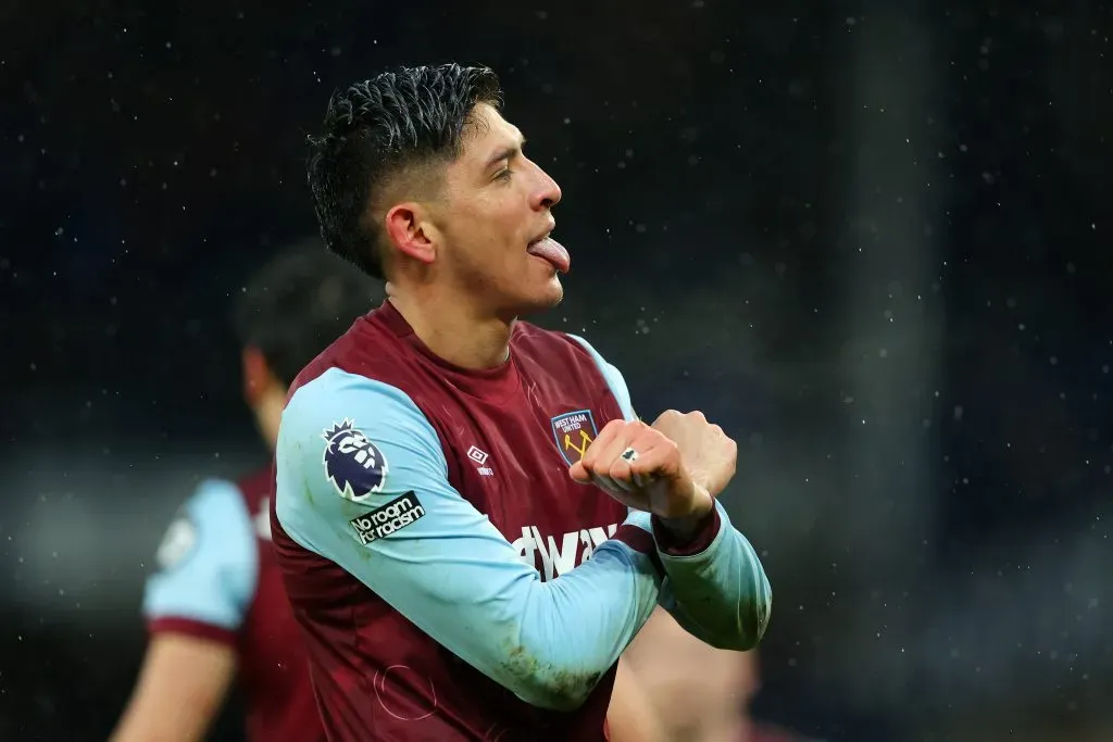 Edson Álvarez no será vendido al AS Mónaco de la Ligue 1 (GETTY IMAGES)