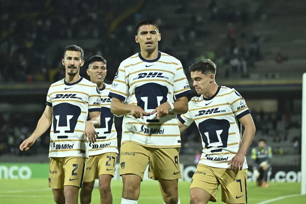 Guillermo Martínez anotó el gol 4 mil en la historia de Pumas UNAM. (Imago7)