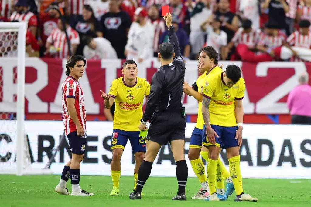 Se viene una seguidilla de tres Clásicos Nacionales (Getty Images)