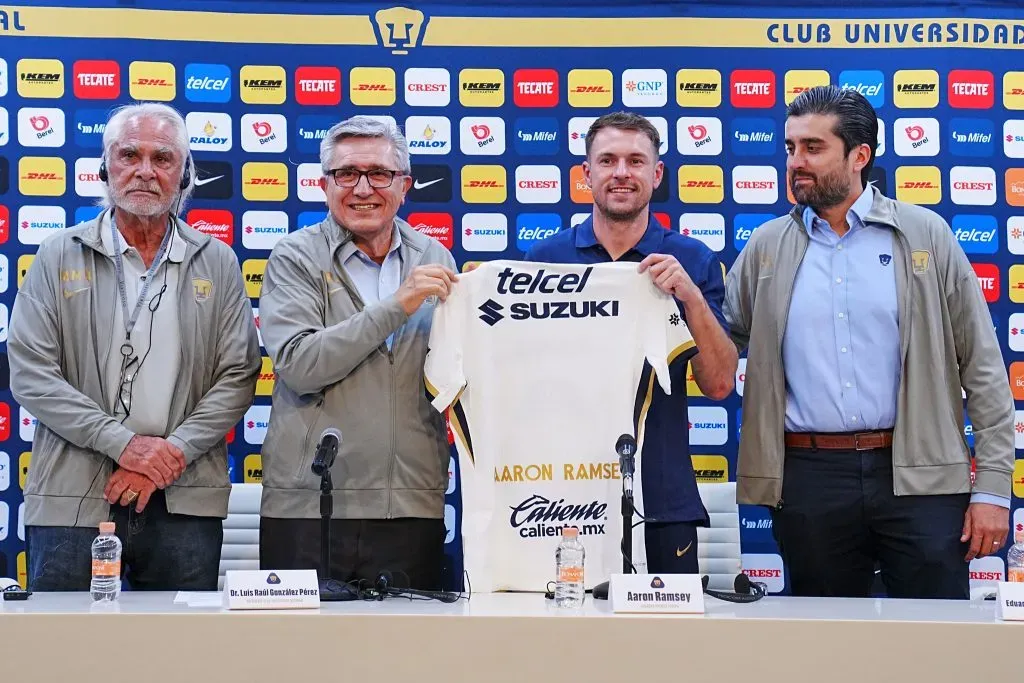 Aaron Ramsey en su presentación (Imago7)