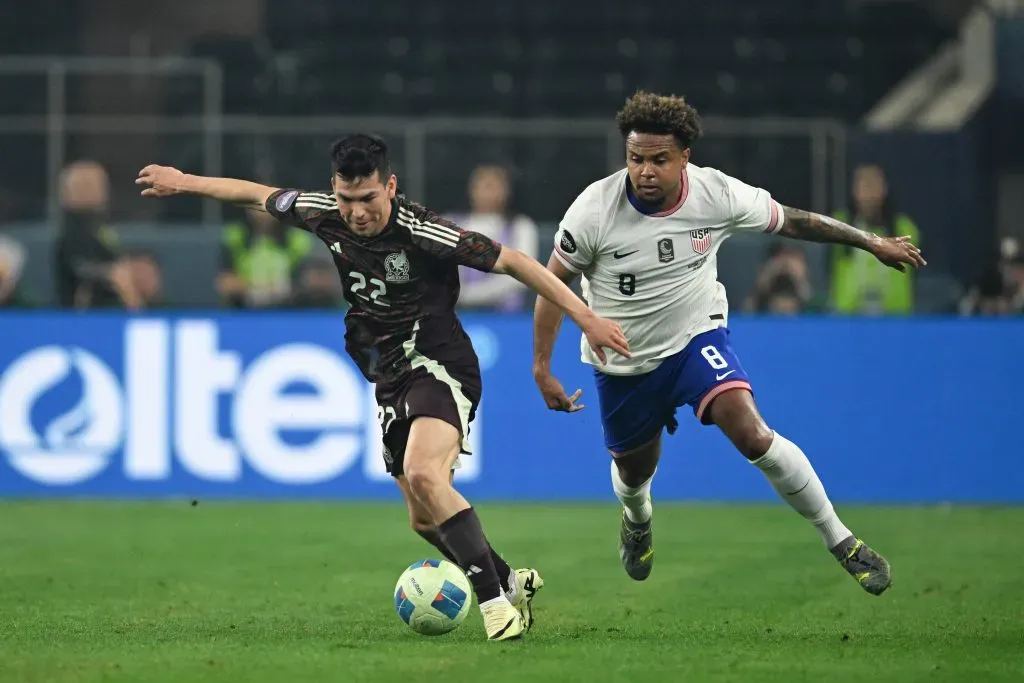 Hirving Lozano en su último partido con México (Getty Images)