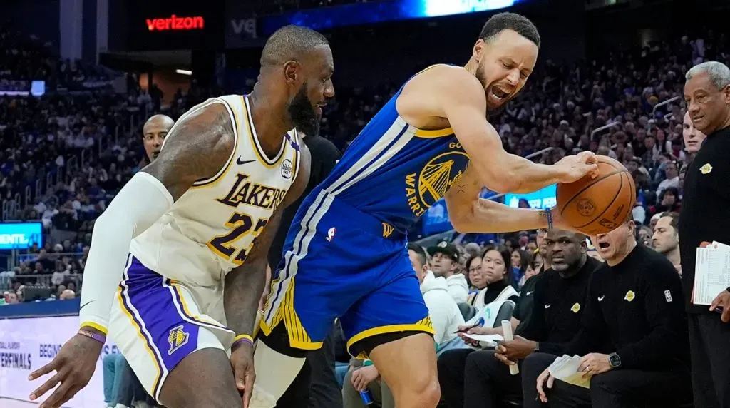 LeBron y Curry ya no se enfrentarán en el primer Lakers vs. Warriors (Foto: Getty Images)