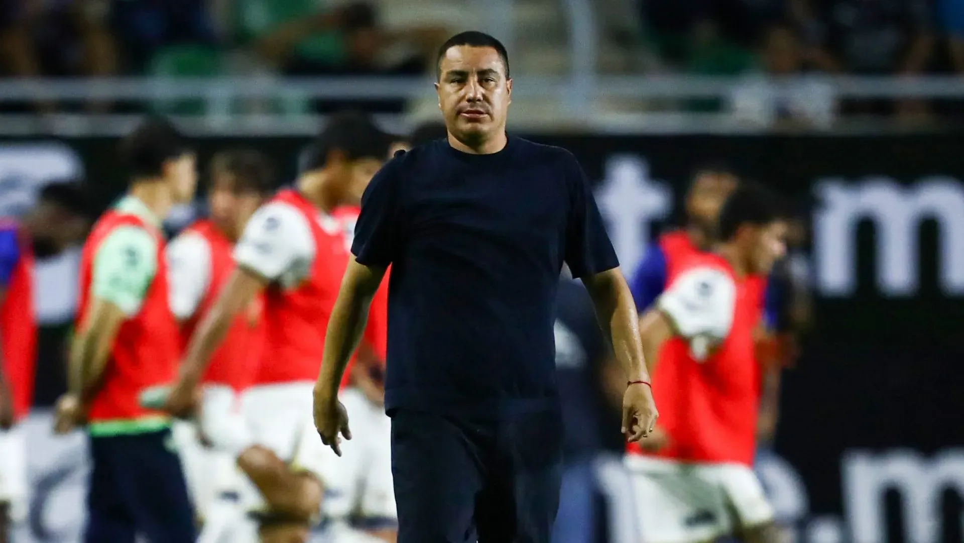 Efraín Juárez seguiría en Pumas