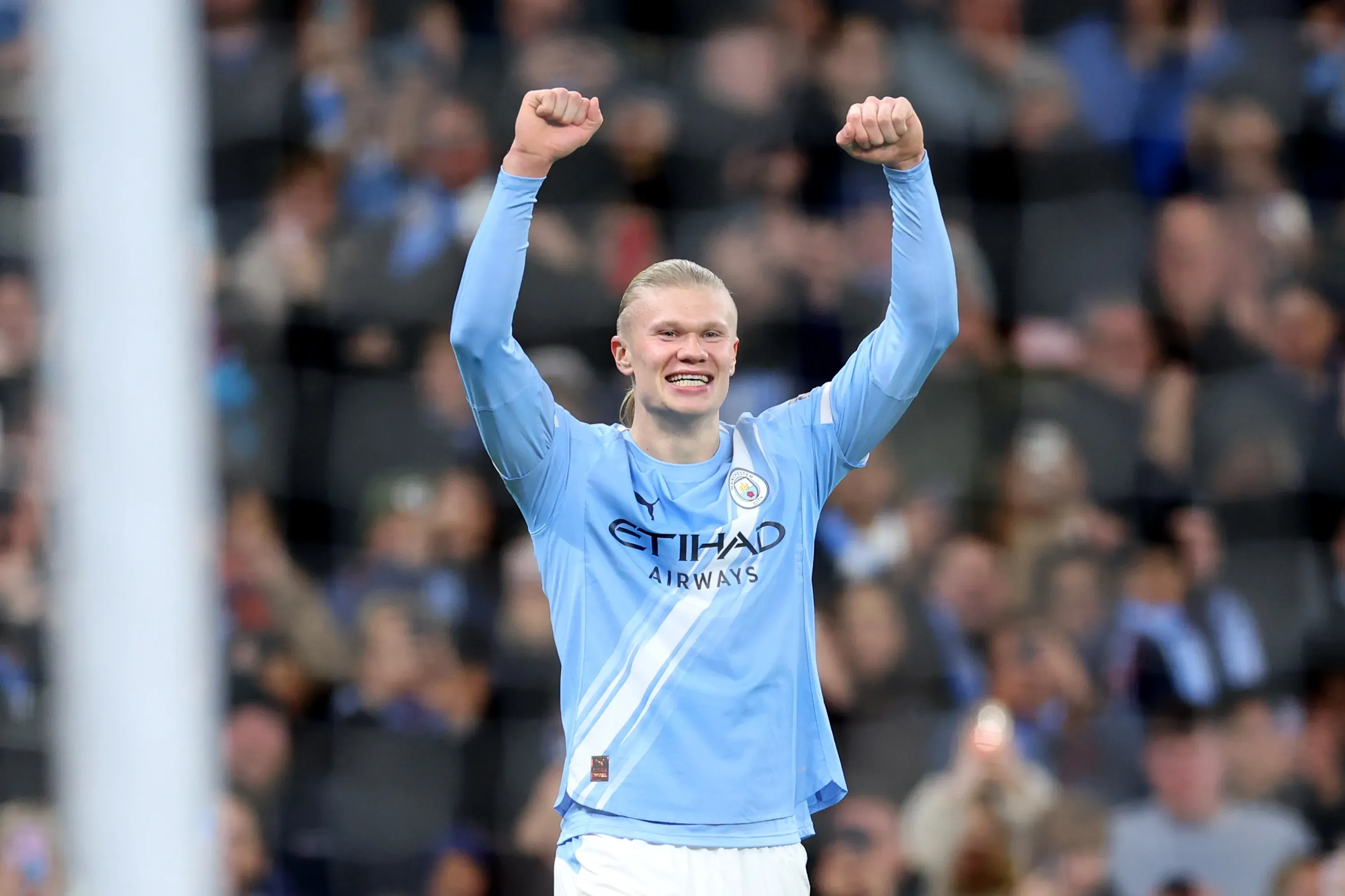 Erling Haaland celebra en la victoria de Manchester City contra West Ham United (GETTY IMAGES)