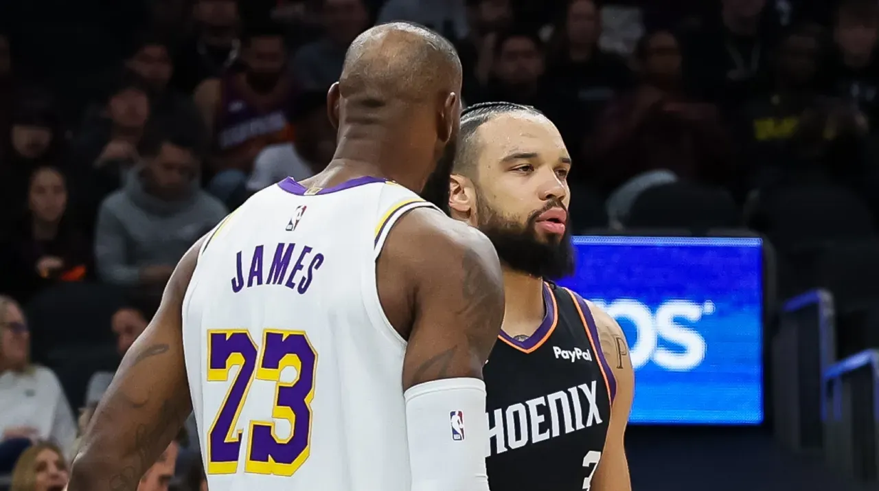 LeBron James y Dillon Brooks en la victoria de Lakers ante Suns