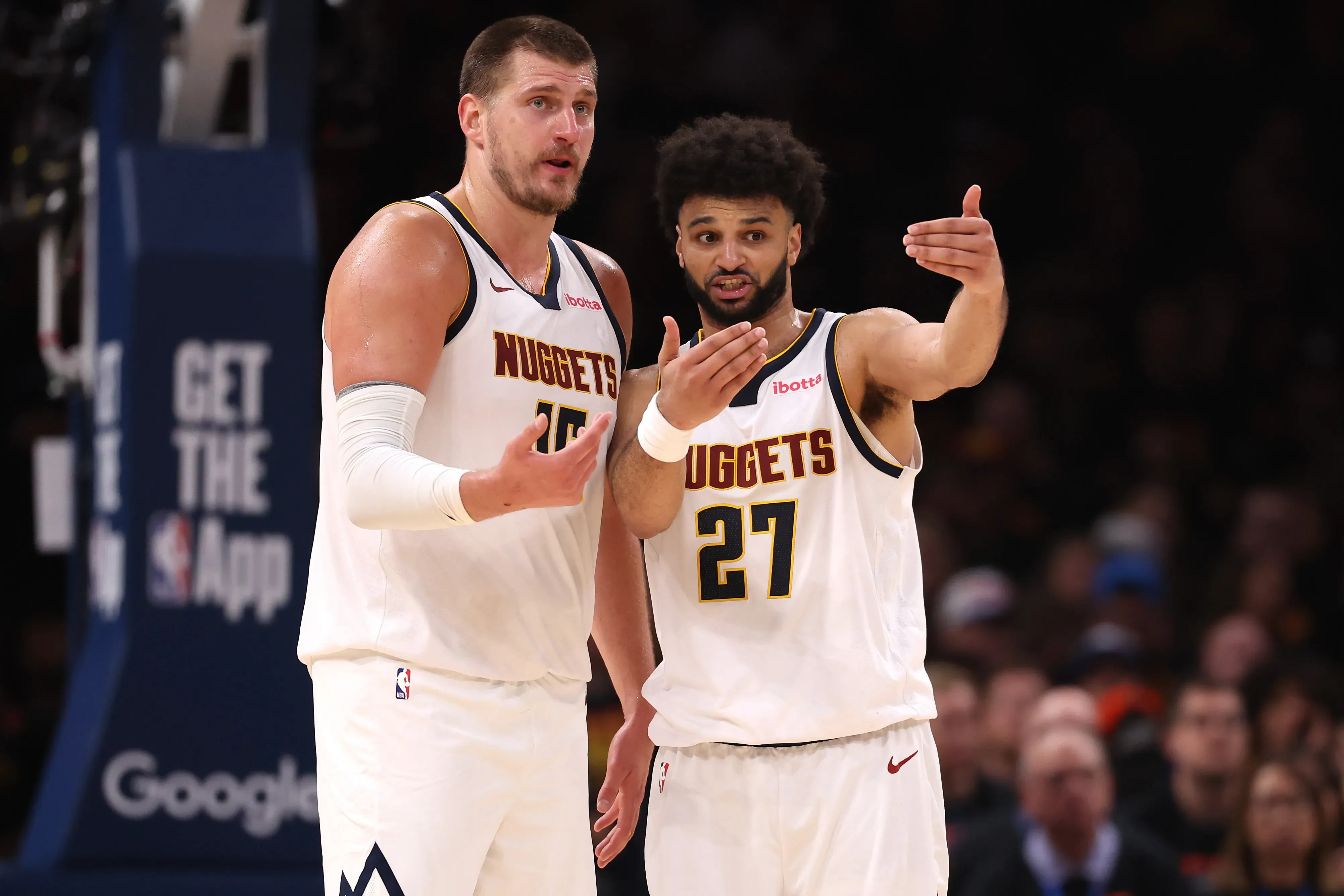 Nikola Jokic y Jamal Murray, jugadores de Denver Nuggets (GETTY IMAGES)