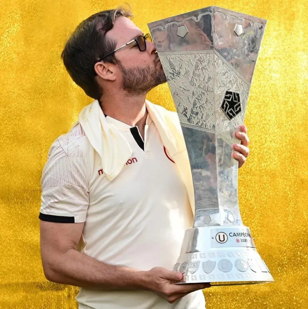 レンフリード 肛門 Deja Universitario?: Manuel Barreto cerca de la Selección Peruana y  llegaría con un campeón de Copa Sudamericana - Bolavip Peru