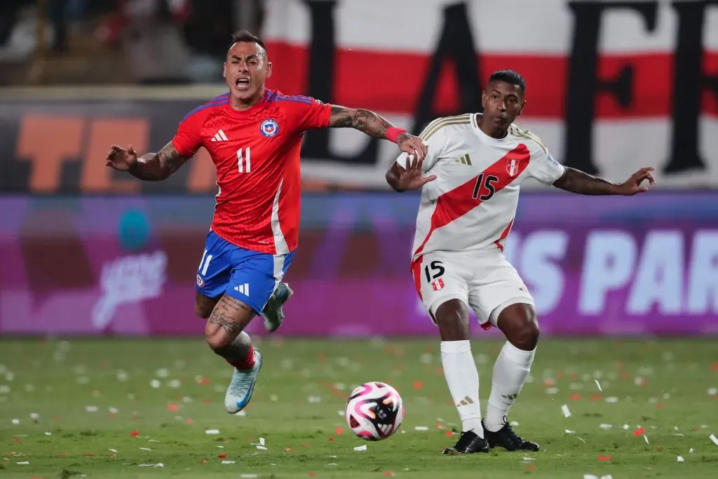 Miguel Araujo vs. Chile (Foto: Getty).