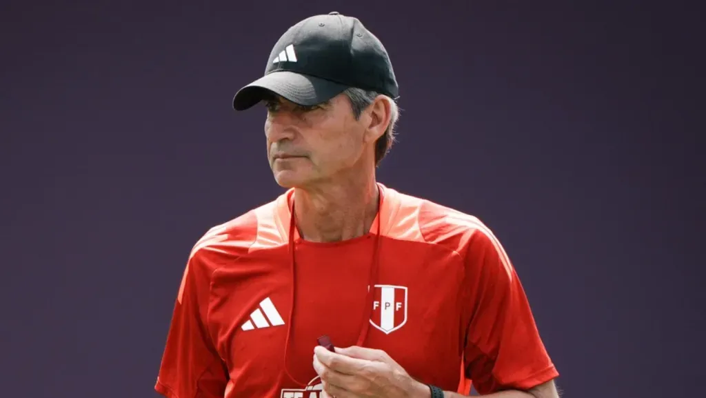 Óscar Ibáñez en un entrenamiento. (Foto: Selección Peruana).