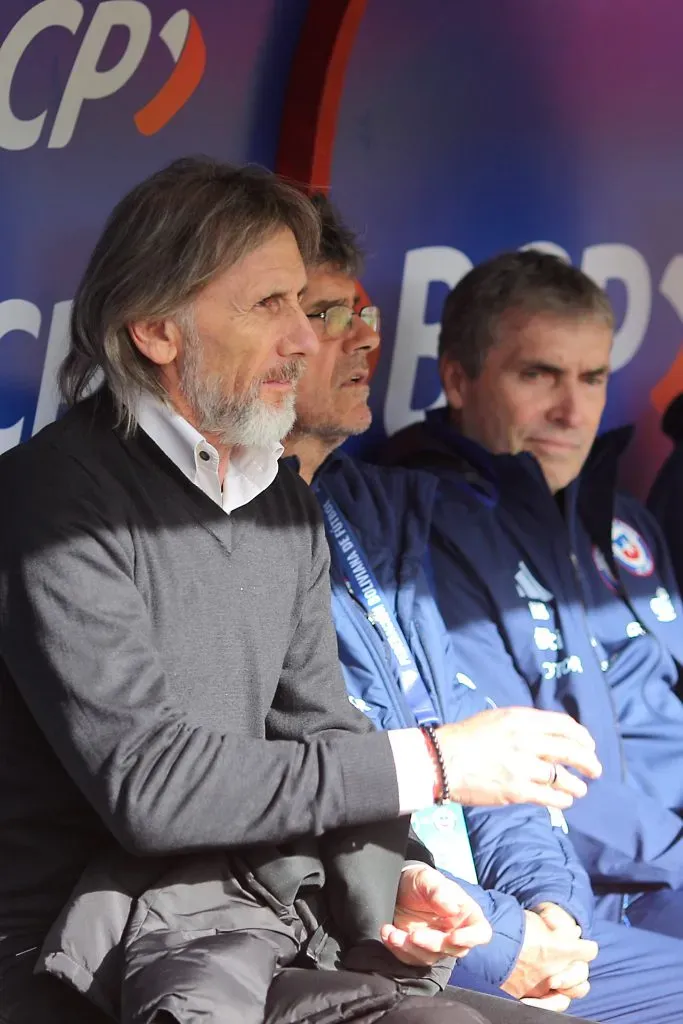 Ricardo Gareca en sus últimos partidos con Chile. (Photo by Gaston Brito Miserocchi/Getty Images)