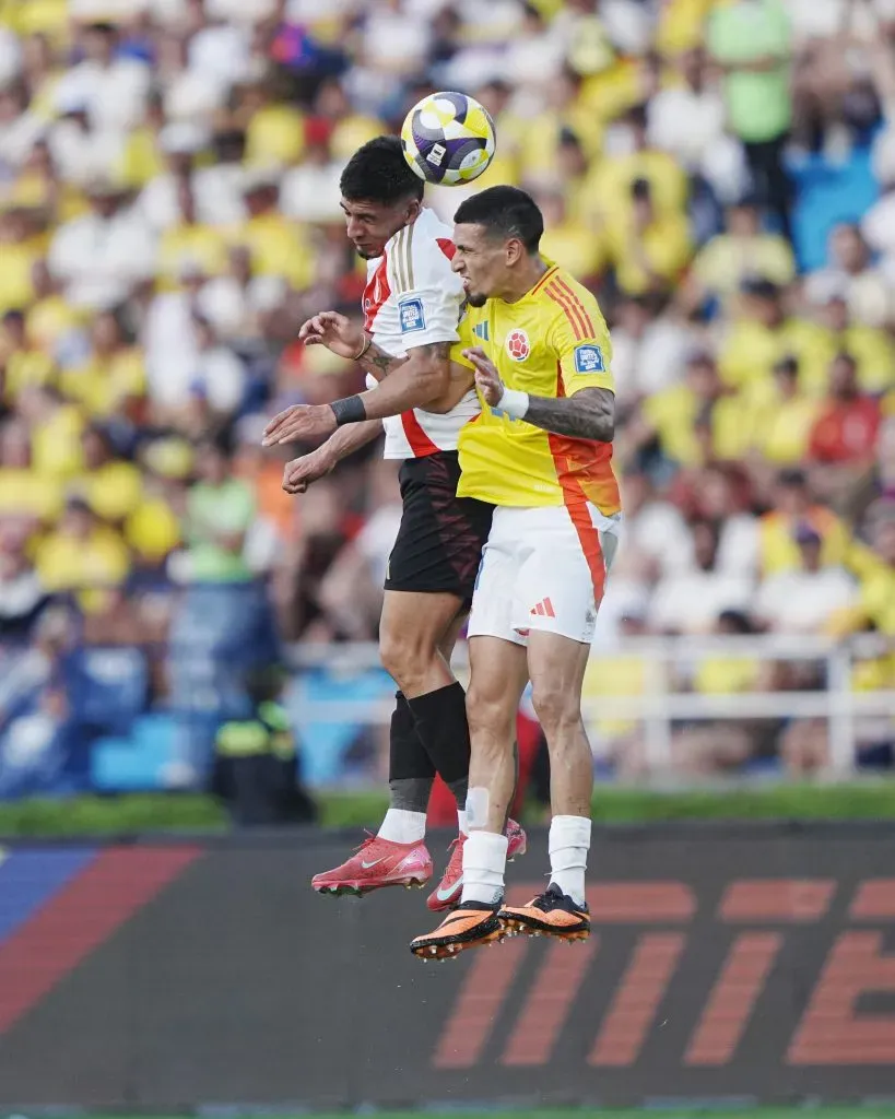 César Inga jugando en la Selección Peruana. (Foto: X).