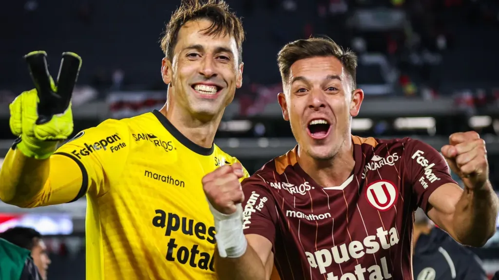 Sebastián Britos junto a Diego Churín (Foto: Universitario).