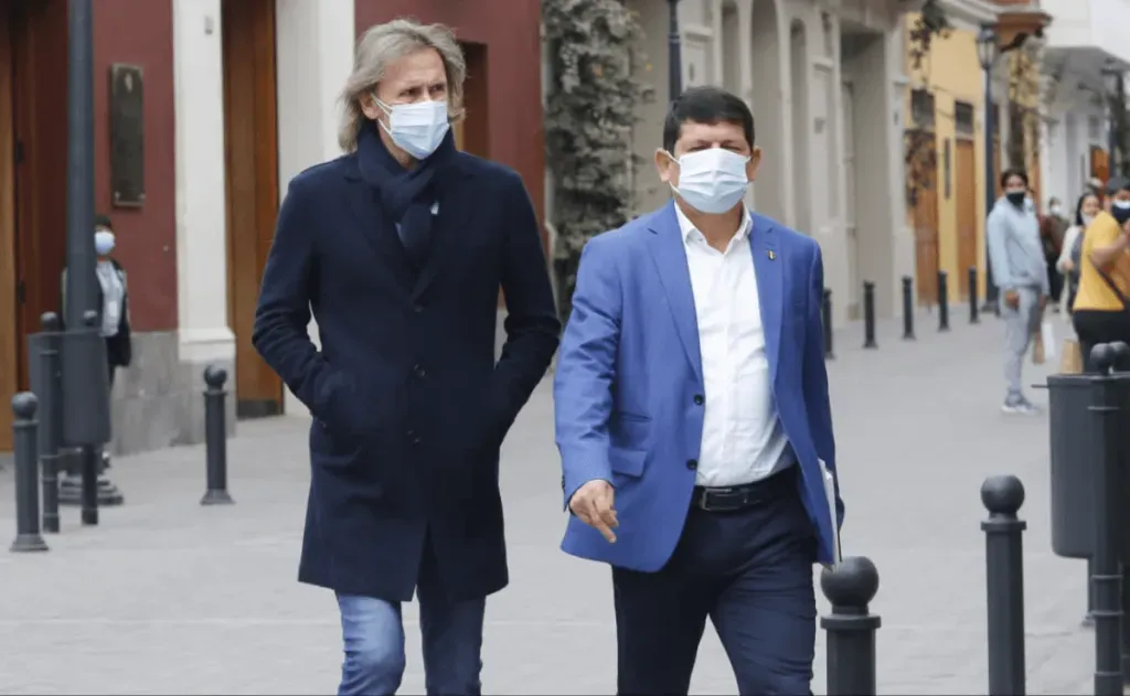 Ricardo Gareca y Agustín Lozano.