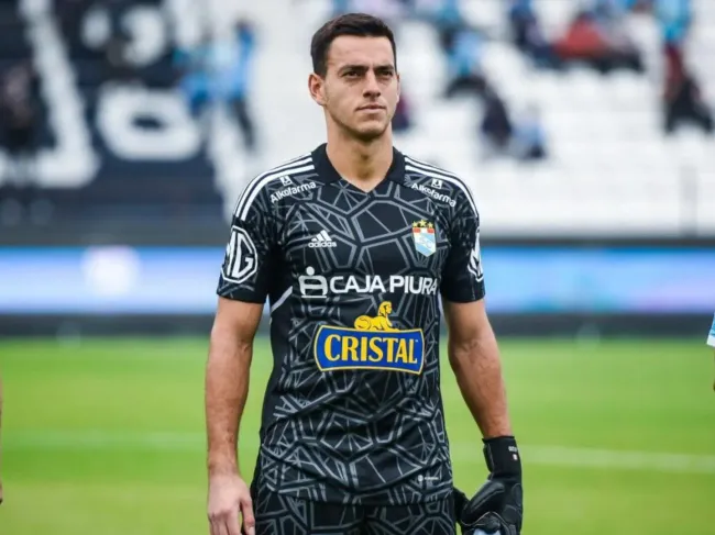 Alejandro Duarte jugará ahora en Alianza Lima. (Foto: X).