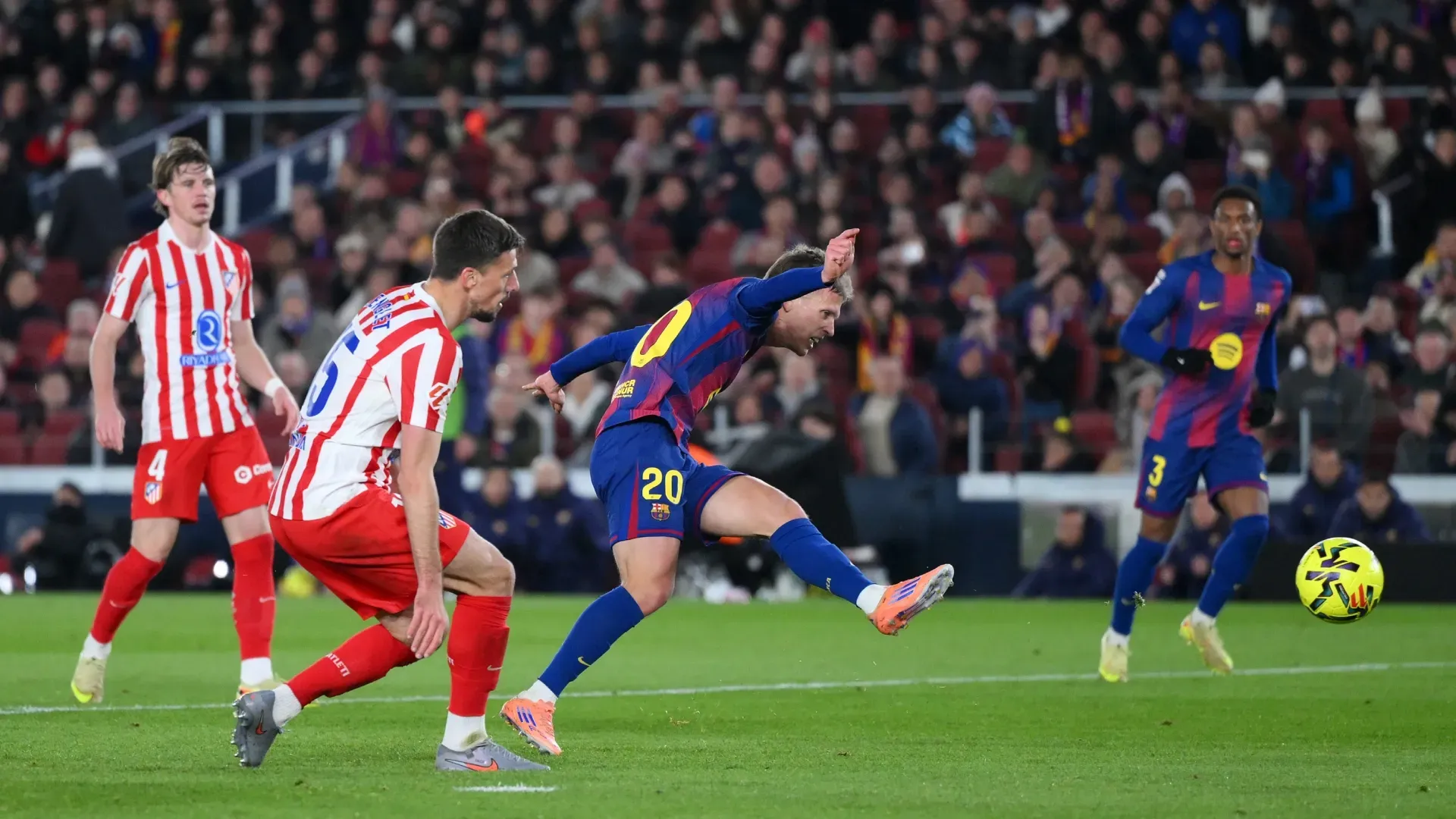 Así remató Dani Olmo para su gol ante Atlético de Madrid.