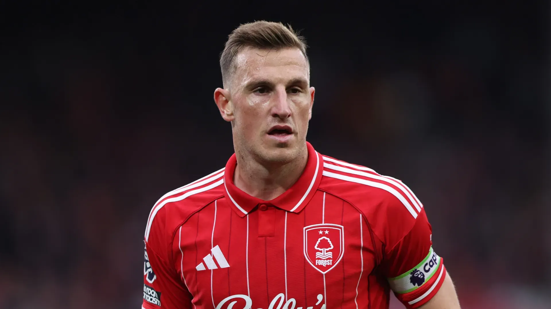 Chris Wood, figura, referente y goleador del Nottingham Forest (Getty Images).